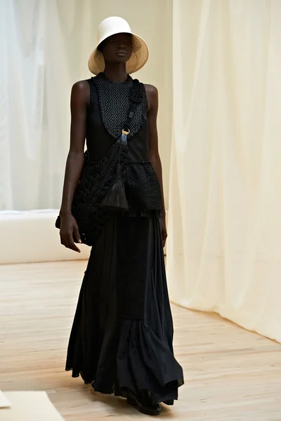 Look 30